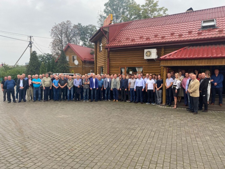 Нагородження “КРАЩИЙ ПРАЦІВНИК ” ПрАТ”ФІРМА”НАФТОГАЗБУД”